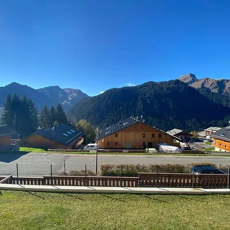 A 500m Du Telesiege Avec Garage - Fr-1-693-114 * Châtel